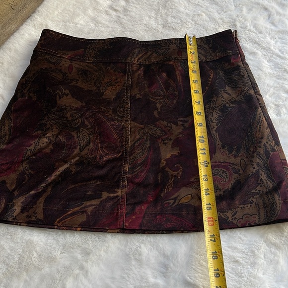 Free People paisley retro velvet mini skirt - Picture 5 of 6